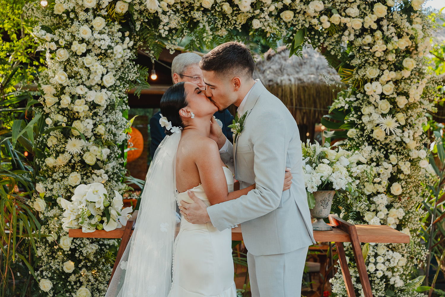 Giulia e André | Casamento leve e cercado de natureza no Rancho Santa Maria