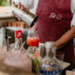 Casa de Canoa - Casamento na praia em Ilhabela - Bar Tiê