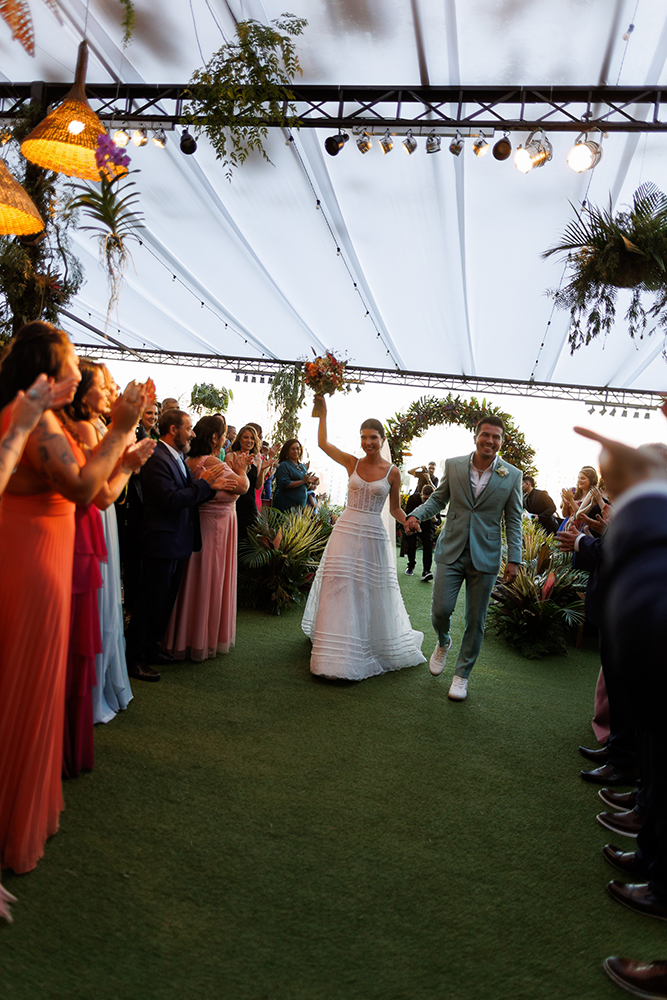 Laíssa e Thiago | Casamento urban jungle na Cosy Casa Mirante