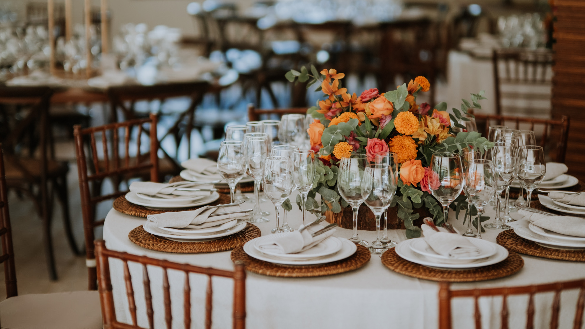 Letícia e Lucas | Casamento vibrante no campo, por Bella Flor