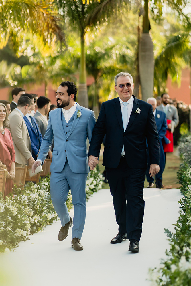 Paula e Samir | Casamento com cerimônia ao ar livre e festa animada