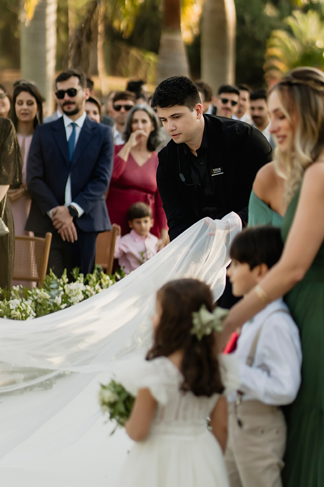 Paula e Samir | Casamento com cerimônia ao ar livre e festa animada