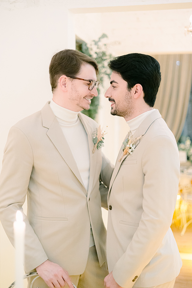 Alex e Caio | Home wedding: casamento civil na Casinha Quintal