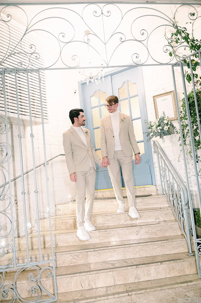 Alex e Caio | Home wedding: casamento civil na Casinha Quintal
