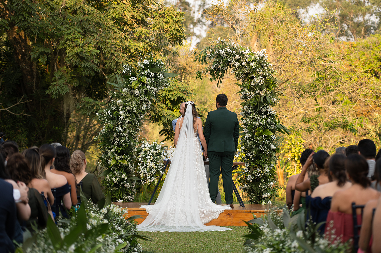 Daniela e Vinicius | Casamento charmoso na fazenda, por Karina Montoro
