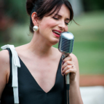 Renovação 10 ANOS - Renata e Yuri - Renovação de Votos na Fazenda Dona Inês - Lorenza Pozza música para casamento