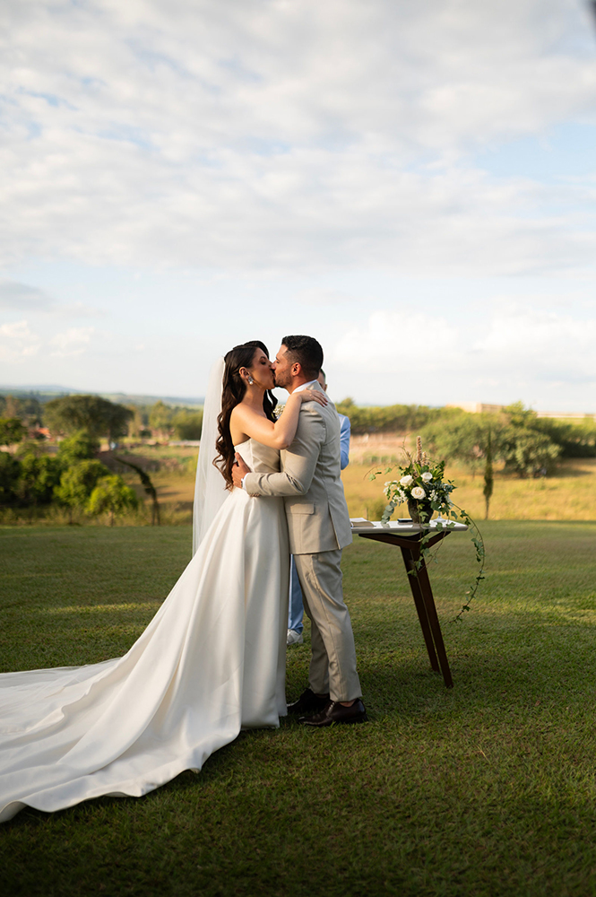 Marília e Pedro | Casamento campestre elegante no Espaço Imperial