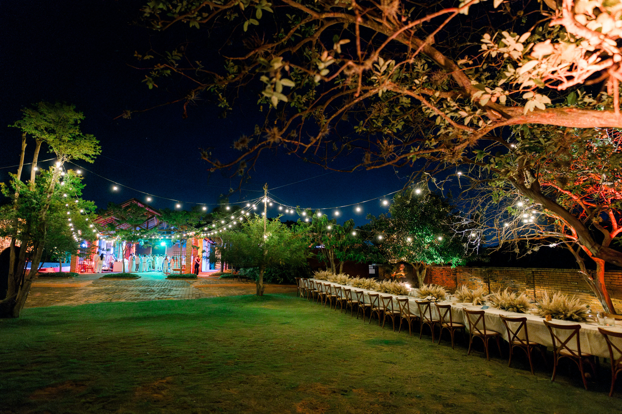 Allan e Danilo | Casamento minimalista na Fazenda Paraizo