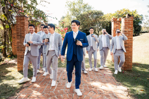 Camila e Renato - Casamento colorido no campo por Tatiane Albini 03