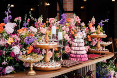 Camila e Renato - Casamento colorido no campo por Tatiane Albini 25