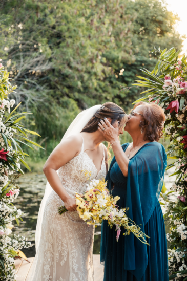 Camila e Renato - Casamento colorido no campo por Tatiane Albini 46