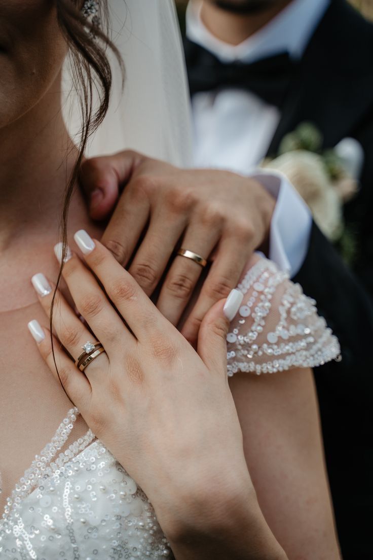 Fernanda Ribeiro Joias | 3 dicas para escolher as alianças de casamento dos sonhos