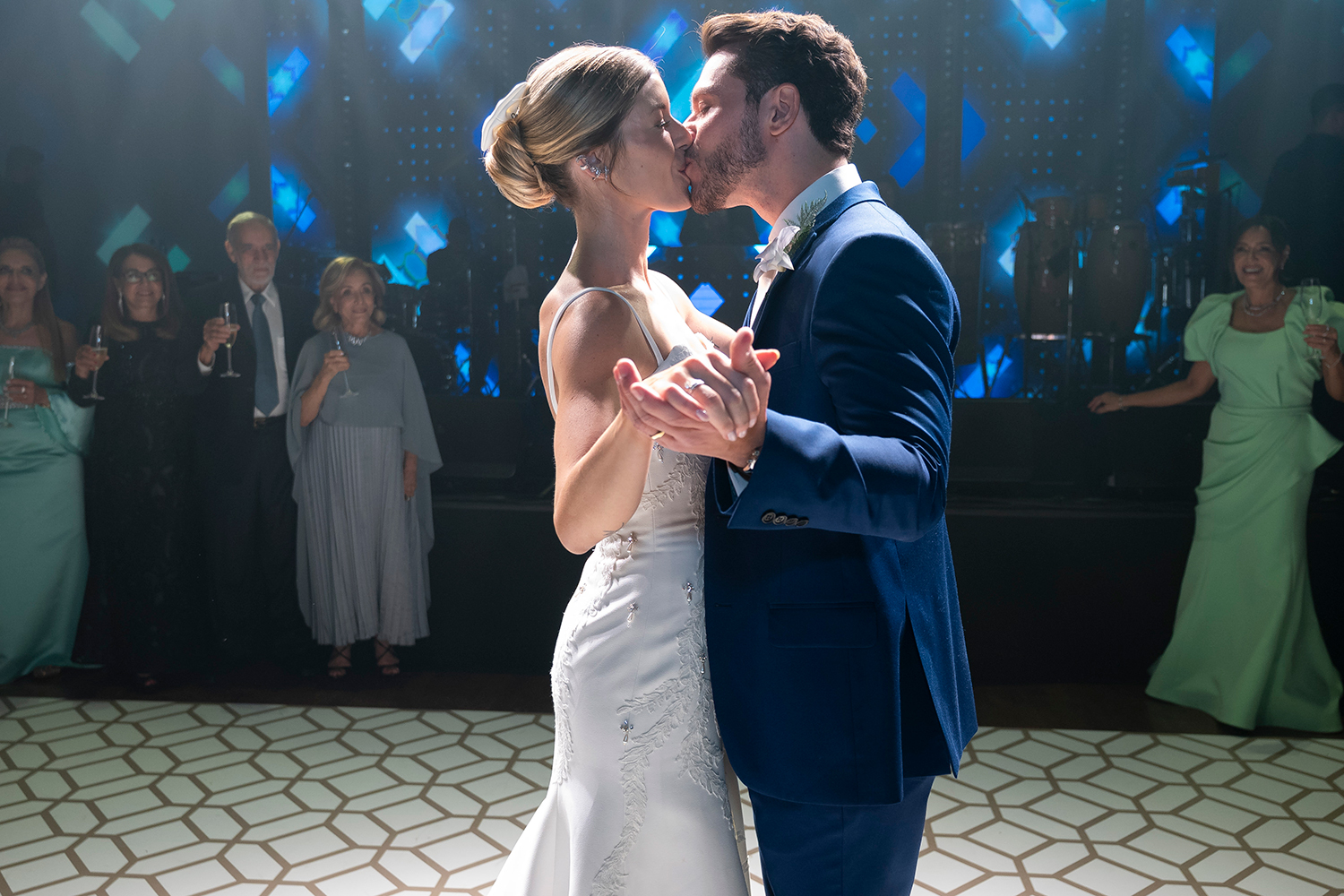 Gisele & Henrique | Casamento elegante com festa animada, por Asher Eventos