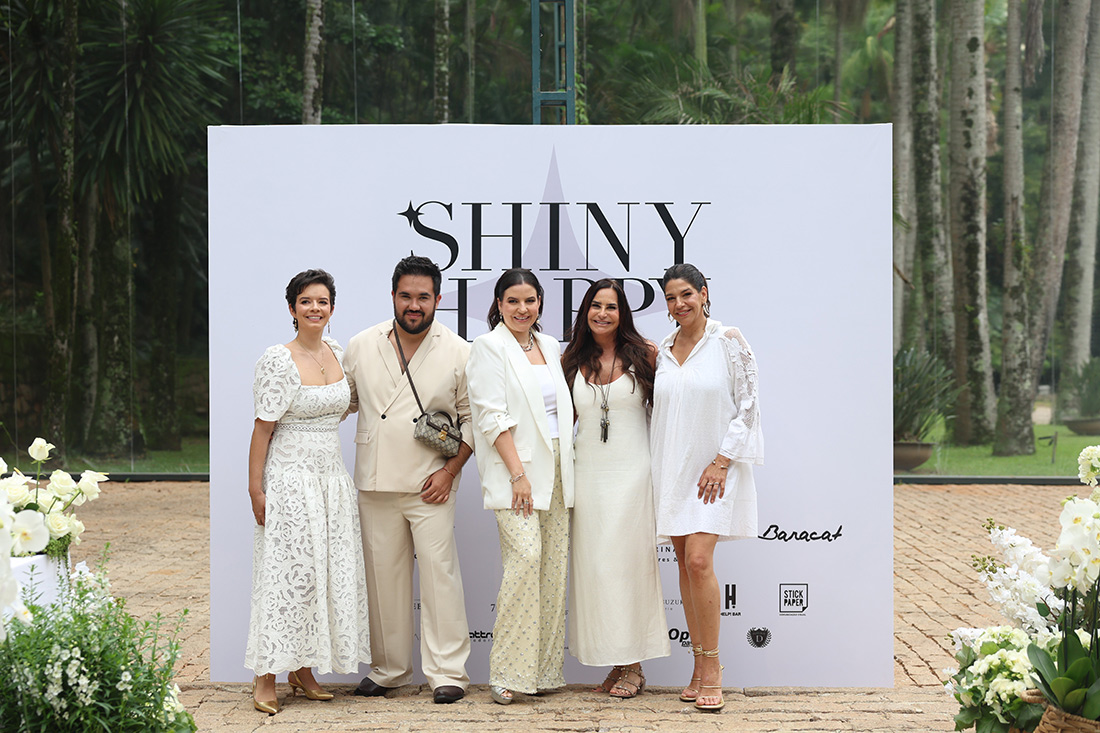 Shiny Happy People - Fazenda Vila Rica - Noiva Ansiosa