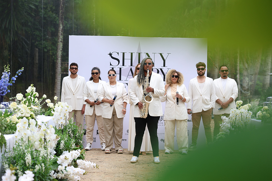 Shiny Happy People - Fazenda Vila Rica - Gama Musical - Noiva Ansiosa