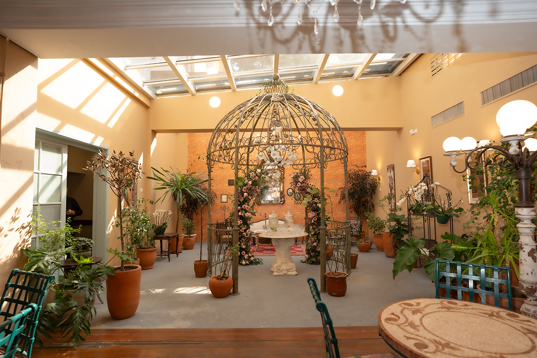 N.A Música - Experiência Menegato no Espaço Zabeu