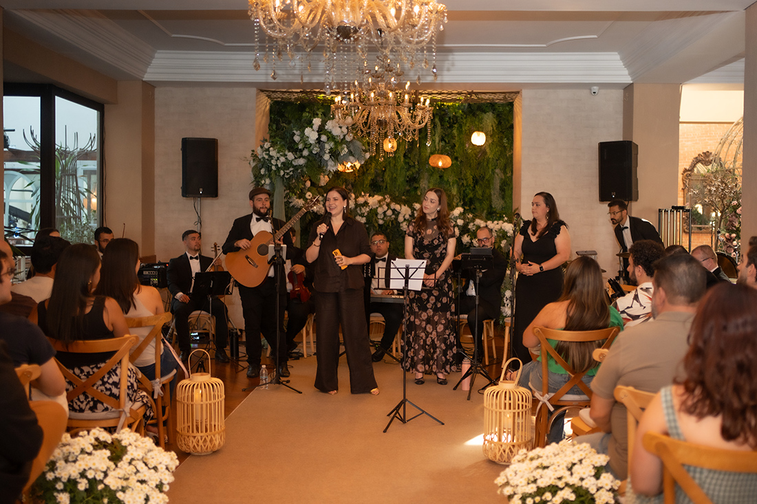 N.A Música - Experiência Menegato no Espaço Zabeu