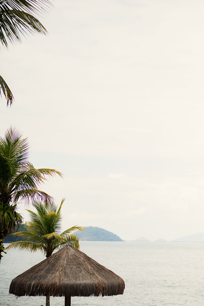 Débora e Johnny | Destination wedding no Club Med Rio das Pedras por Múltipla Eventos